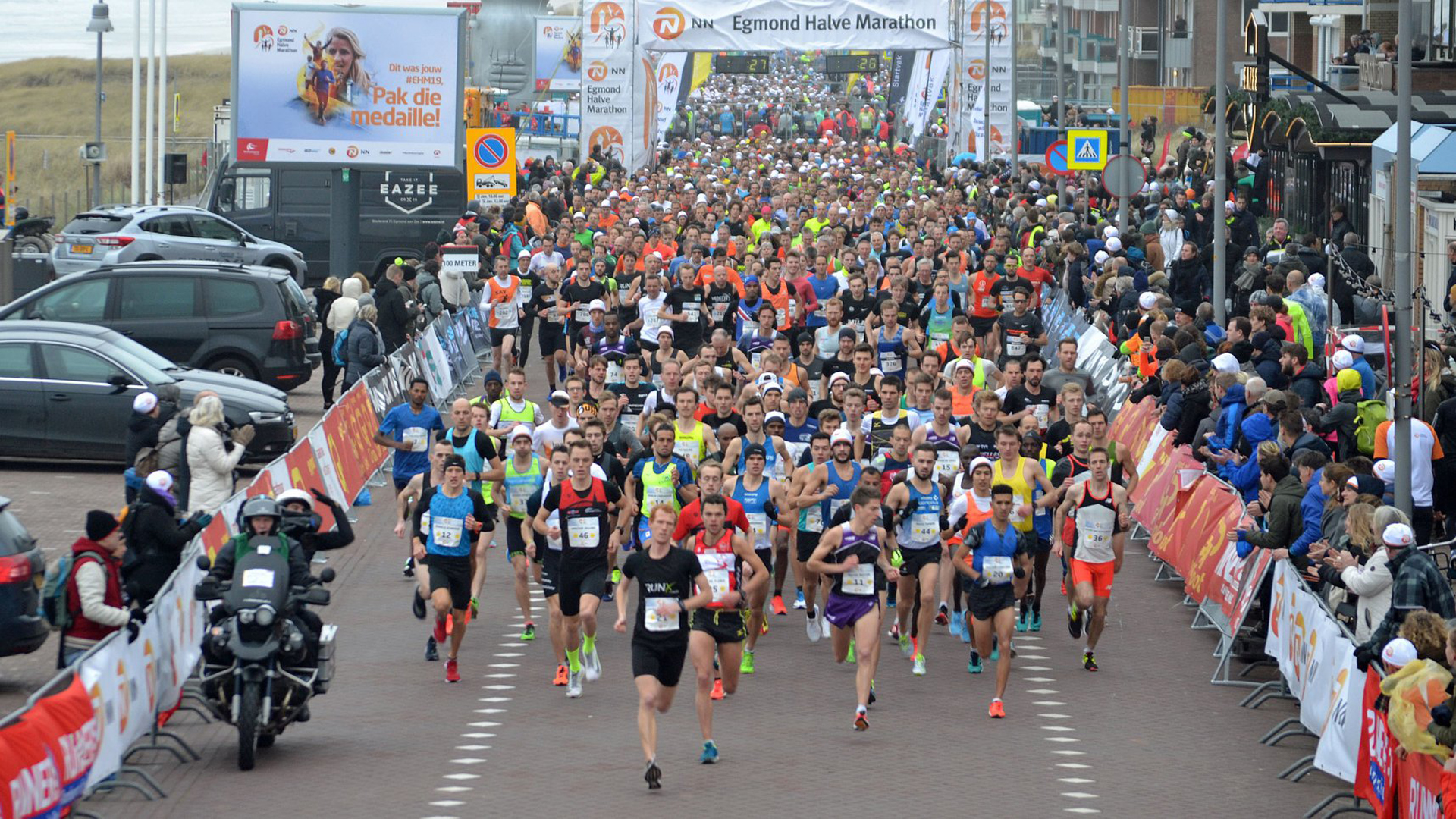 Egmond Halve Marathon(1).jpg